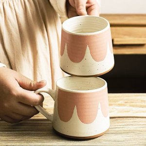 Alternative view of Ly Cốc Sứ Instagram Với Hai Tone Màu Đơn Giản(hồng san hô retro và be)