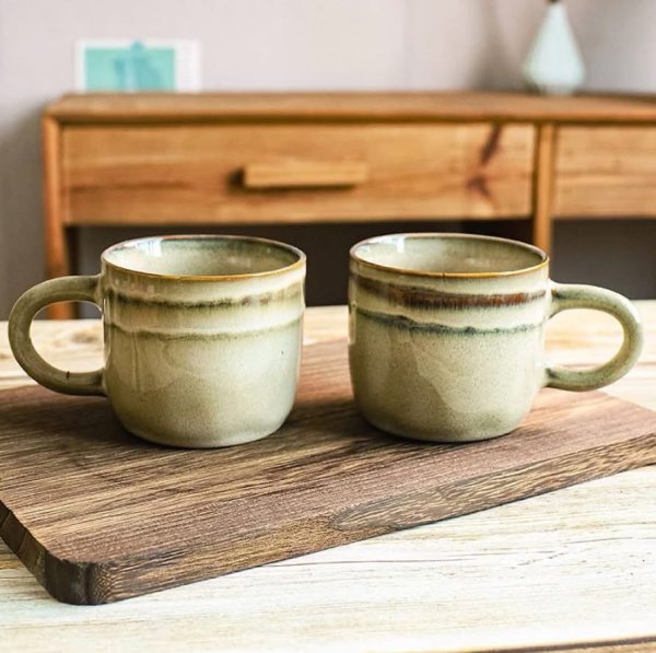 Cốc sứ xanh rêu Vintage cổ điển
