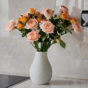 Alternative view of Bình gốm giọt lệ 18cm