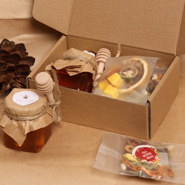 Set quà mật ngọt trà thơm 02